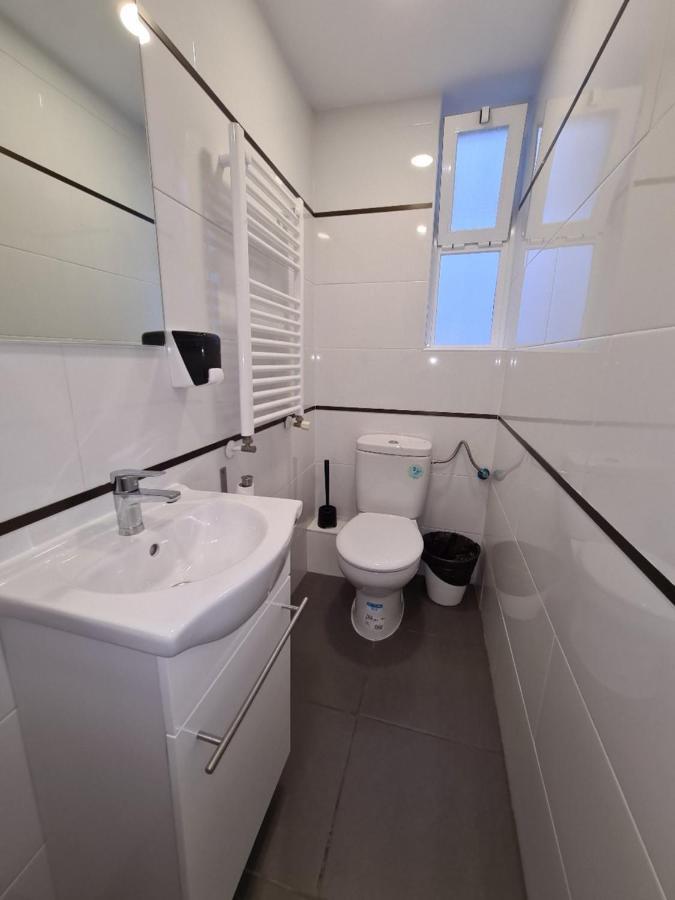 M-A Rooms Star Hostal Madrid Ngoại thất bức ảnh
